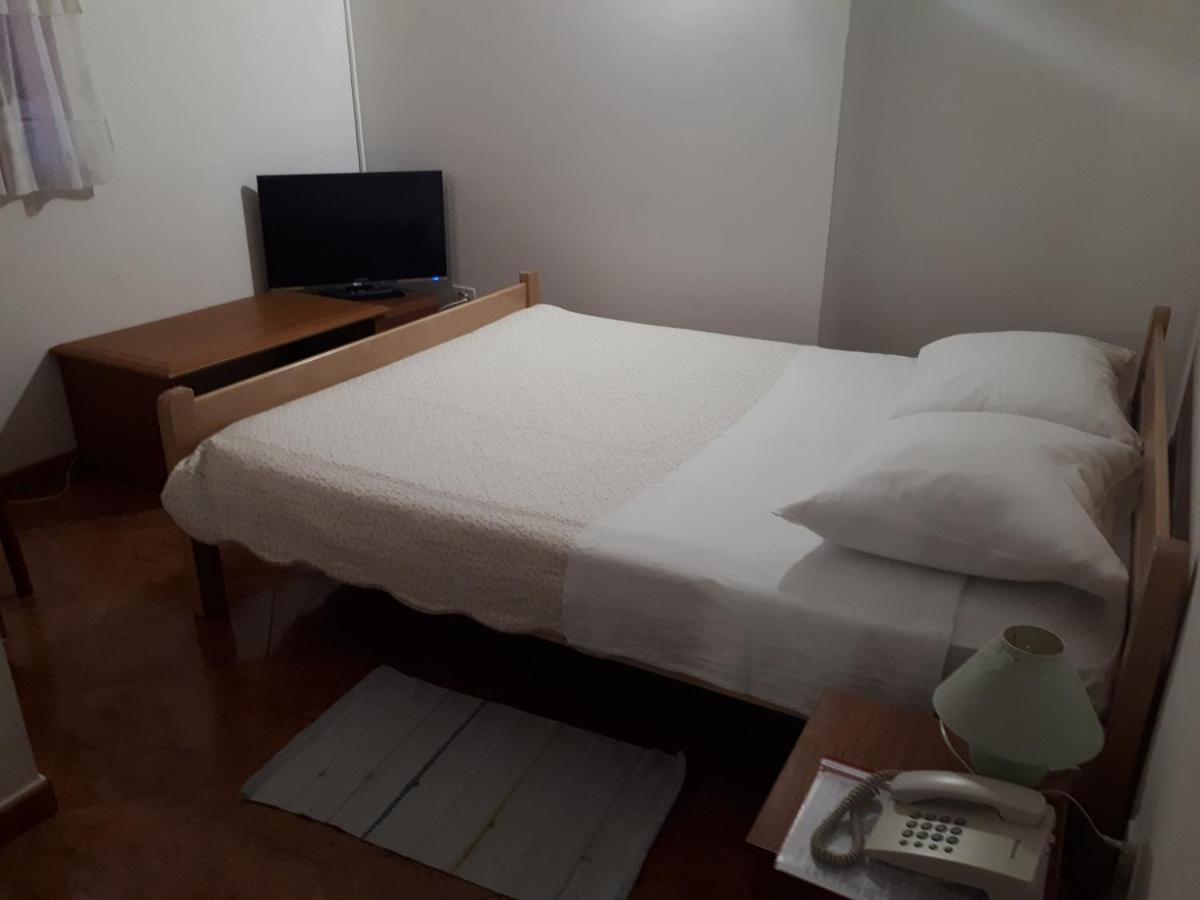 Apartments Lav โปเรช ภายนอก รูปภาพ